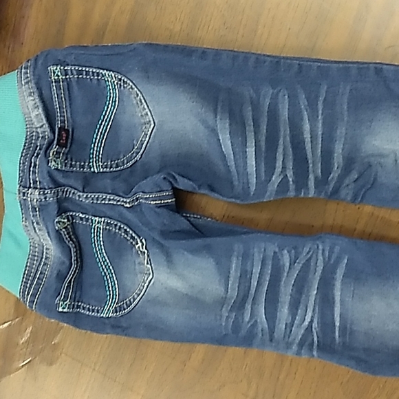 Lot of 3 pair of jeans size 3 t - Picture 6 of 7